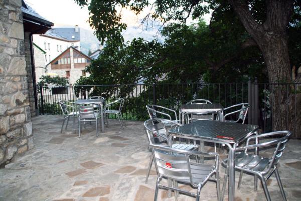 Hostal Rural Casa Parda Tramacastilla de Tena Luaran gambar